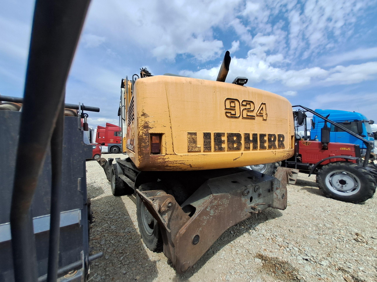 Koparka kołowa – LIEBHERR A 924 C LITRONIC – 2011 – 20 177 h – prace ziemne - Materialhanterare: bild 3 Koparka kołowa – LIEBHERR A 924 C LITRONIC – 2011 – 20 177 h – prace ziemne - Materialhanterare: bild 3