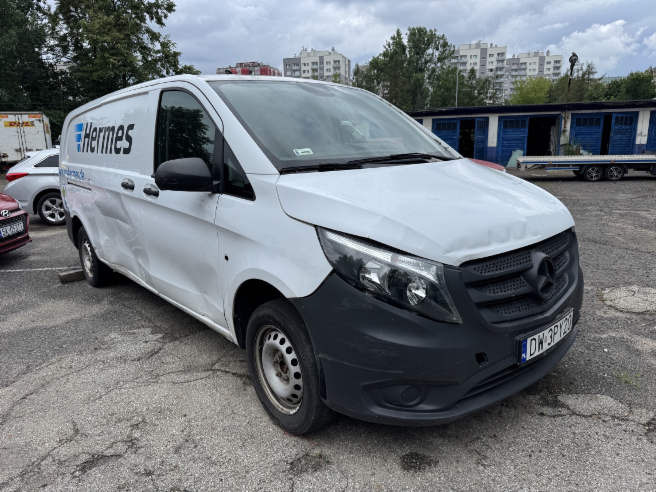MERCEDES BENZ VITO FURGON BLASZAK - Skåpbil: bild 1 MERCEDES BENZ VITO FURGON BLASZAK - Skåpbil: bild 1