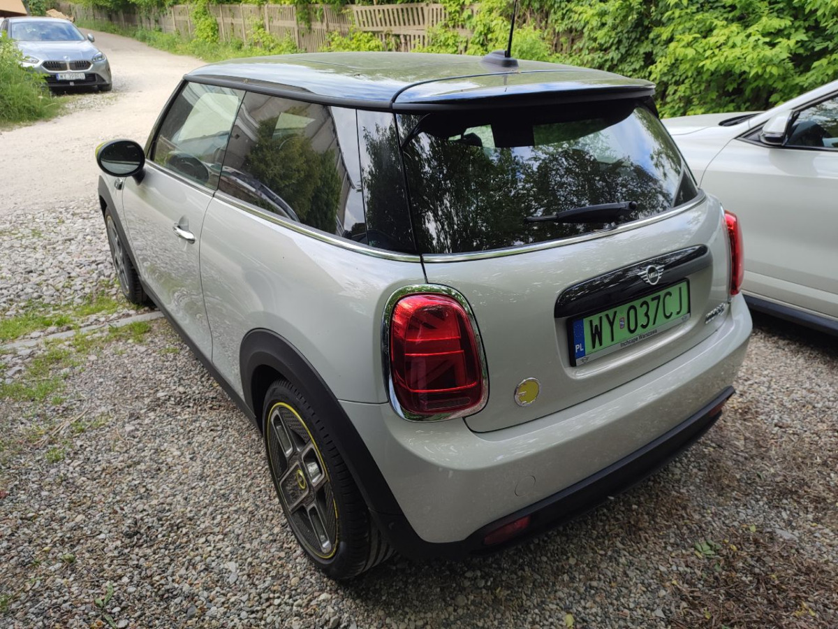 MINI COOPER HATCHBACK - Hatchback/ Halvkombi: bild 4 MINI COOPER HATCHBACK - Hatchback/ Halvkombi: bild 4