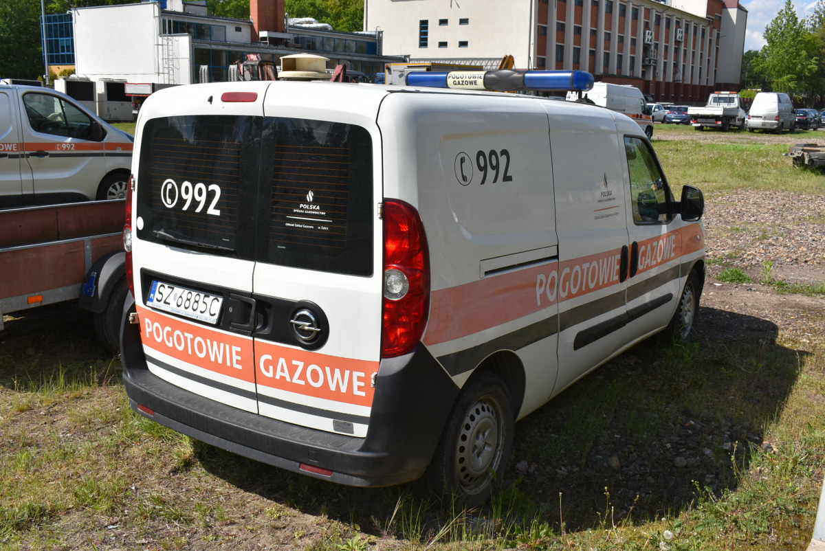 OPEL COMBO FURGON BLASZAK - Skåpbil: bild 5 OPEL COMBO FURGON BLASZAK - Skåpbil: bild 5