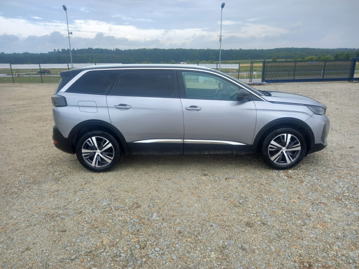 PEUGEOT 5008 SUV - SUV: bild 4 PEUGEOT 5008 SUV - SUV: bild 4