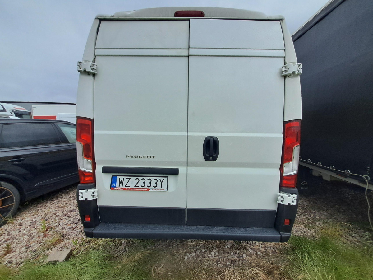 PEUGEOT BOXER FURGON BLASZAK - Skåpbil: bild 5 PEUGEOT BOXER FURGON BLASZAK - Skåpbil: bild 5