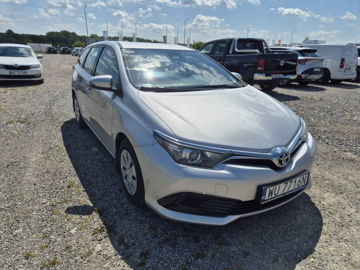 TOYOTA AURIS KOMBI - Personbil: bild 1 TOYOTA AURIS KOMBI - Personbil: bild 1