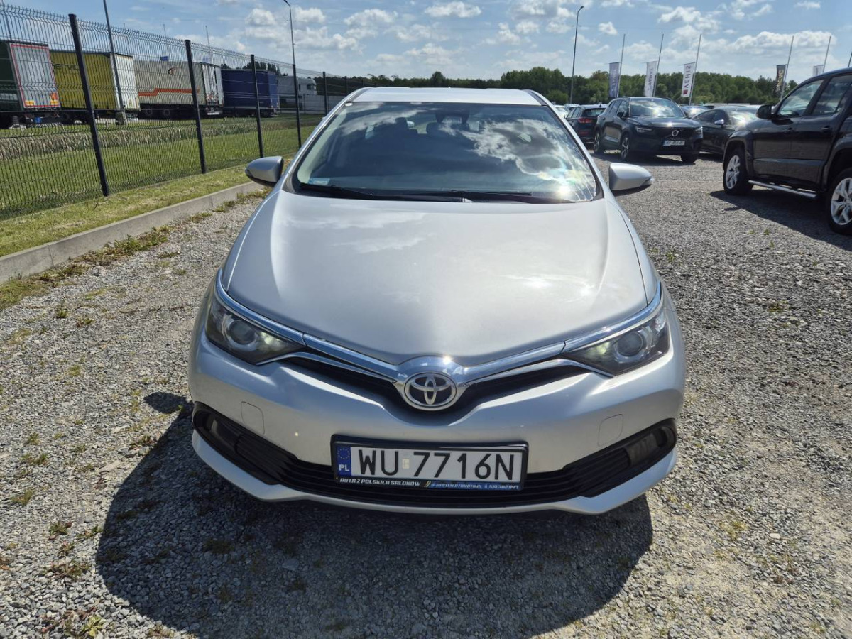 TOYOTA AURIS KOMBI - Personbil: bild 2 TOYOTA AURIS KOMBI - Personbil: bild 2
