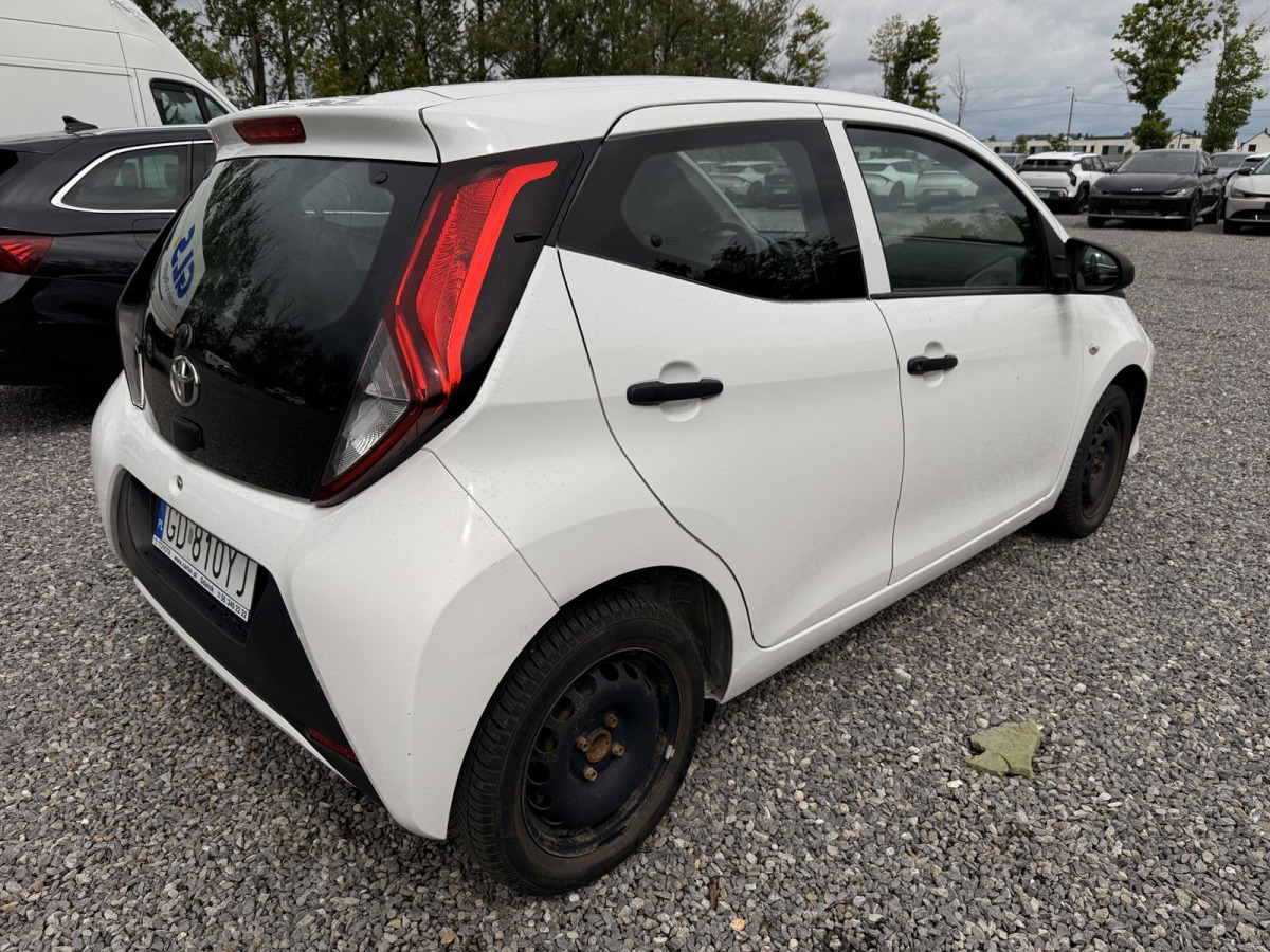 TOYOTA AYGO 1.0o VVT-I 5H/B MT5 HATCHBACK - Hatchback/ Halvkombi: bild 5 TOYOTA AYGO 1.0o VVT-I 5H/B MT5 HATCHBACK - Hatchback/ Halvkombi: bild 5