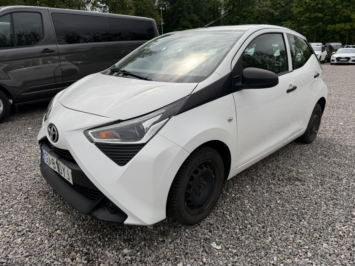 TOYOTA AYGO 1.0o VVT-I 5H/B MT5 HATCHBACK - Hatchback/ Halvkombi: bild 3 TOYOTA AYGO 1.0o VVT-I 5H/B MT5 HATCHBACK - Hatchback/ Halvkombi: bild 3