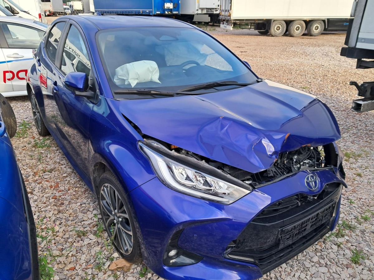 TOYOTA YARIS HATCHBACK - Hatchback/ Halvkombi: bild 1 TOYOTA YARIS HATCHBACK - Hatchback/ Halvkombi: bild 1