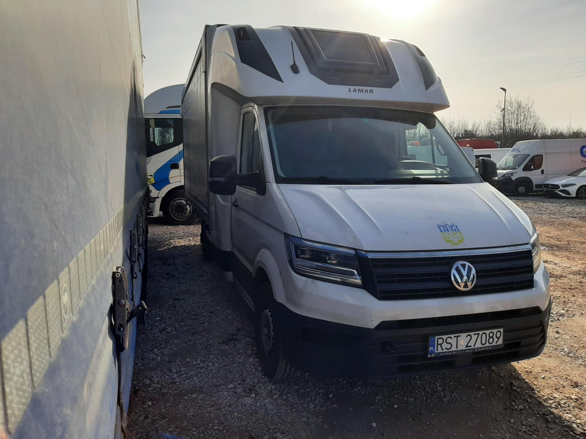 VOLKSWAGEN CRAFTER/LA06 PLANDEKA - Transportbil med kapell: bild 1 VOLKSWAGEN CRAFTER/LA06 PLANDEKA - Transportbil med kapell: bild 1