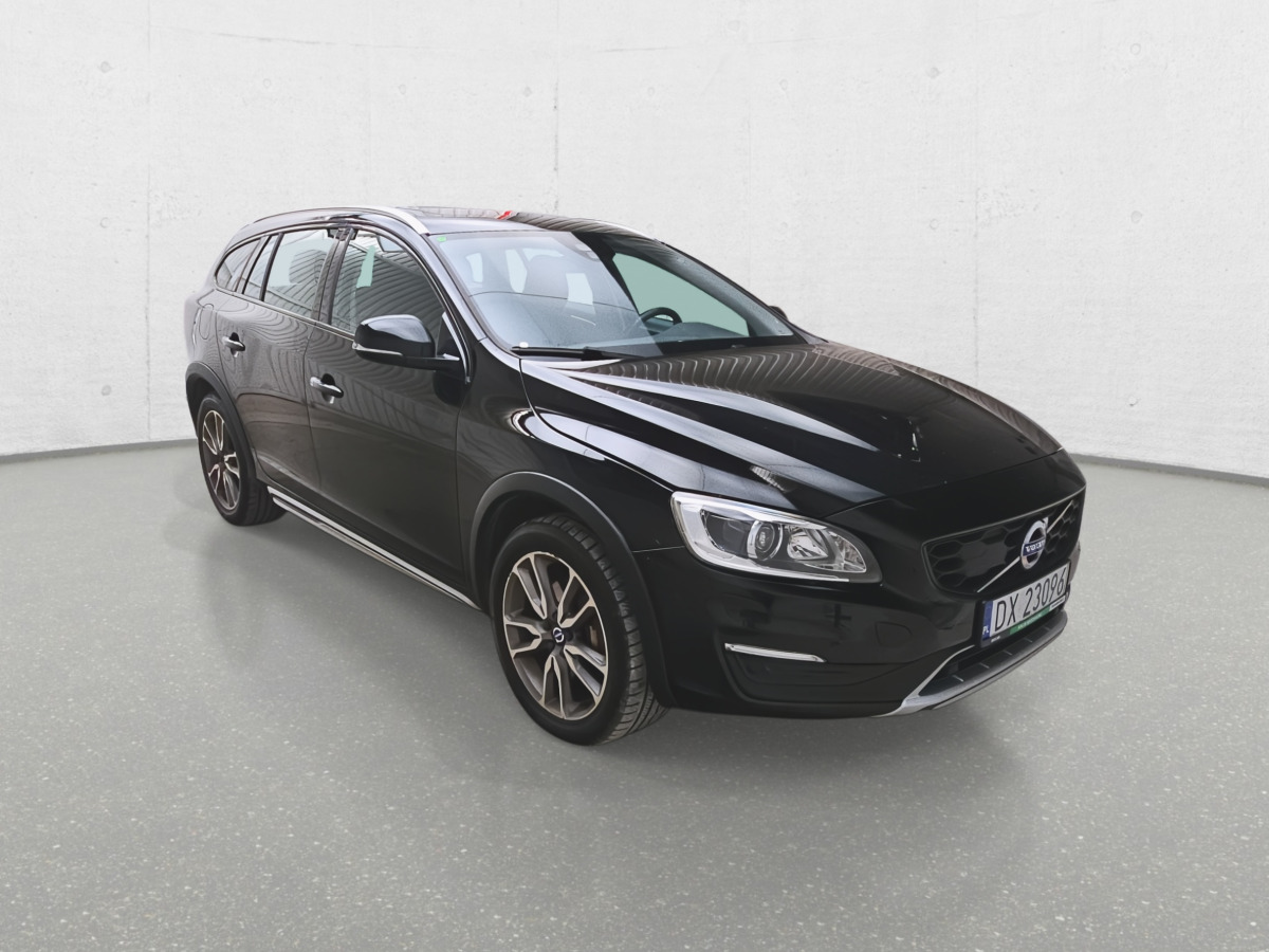 VOLVO V60 CROSS COUNTRY KOMBI - Personbil: bild 2 VOLVO V60 CROSS COUNTRY KOMBI - Personbil: bild 2