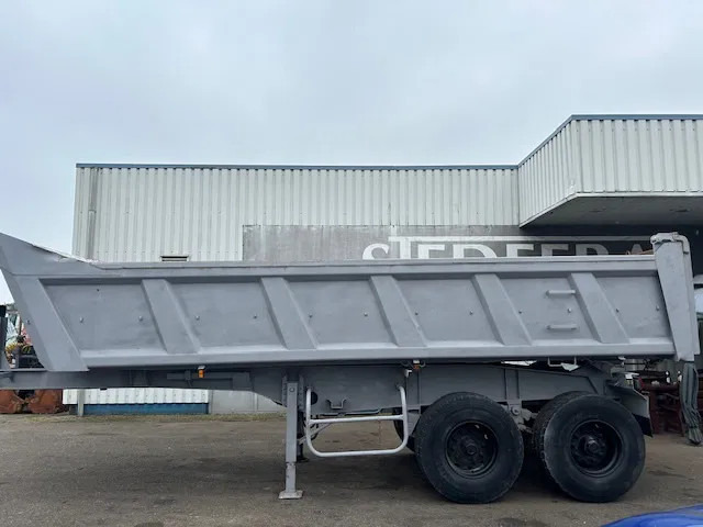 CIF 2 Axle Steel Tipper , Spring Suspension , Drum Brakes - Tippbil semitrailer: bild 2 CIF 2 Axle Steel Tipper , Spring Suspension , Drum Brakes - Tippbil semitrailer: bild 2