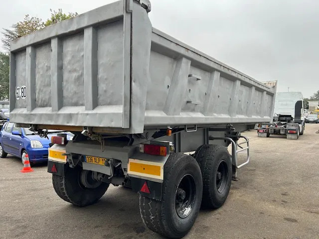 CIF 2 Axle Steel Tipper , Spring Suspension , Drum Brakes - Tippbil semitrailer: bild 3 CIF 2 Axle Steel Tipper , Spring Suspension , Drum Brakes - Tippbil semitrailer: bild 3