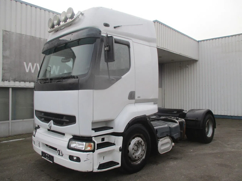 Renault Premium 370 DCI , ZF Manual , PTO/Tip Hydraulic , Intarder , Airco , EURO 3 - Dragbil: bild 1 Renault Premium 370 DCI , ZF Manual , PTO/Tip Hydraulic , Intarder , Airco , EURO 3 - Dragbil: bild 1
