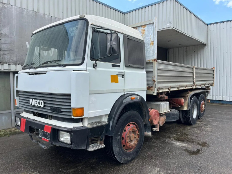 Iveco Turbostar 190-38 , 6x2 , V8 Watercooling , 3 Way Tipper , Spring Suspension , Manual - Tippbil lastbil: bild 4 Iveco Turbostar 190-38 , 6x2 , V8 Watercooling , 3 Way Tipper , Spring Suspension , Manual - Tippbil lastbil: bild 4