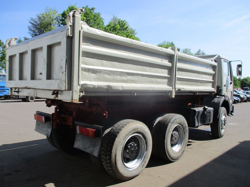 Mercedes-Benz 2633, V8 , ZF Manual , 6x4 , 3 Way tipper , Spring suspension - Tippbil lastbil: bild 3 Mercedes-Benz 2633, V8 , ZF Manual , 6x4 , 3 Way tipper , Spring suspension - Tippbil lastbil: bild 3