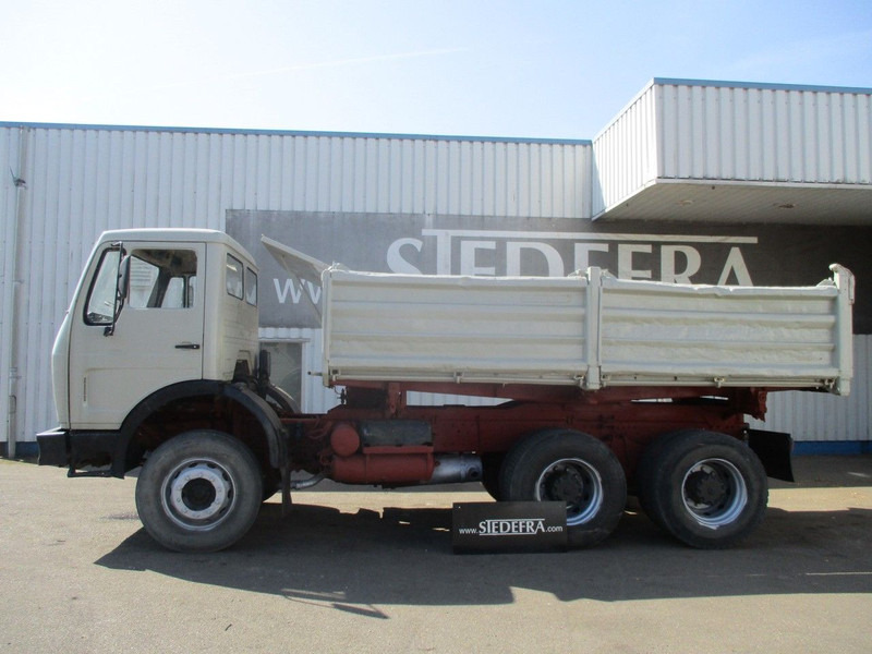 Mercedes-Benz 2633, V8 , ZF Manual , 6x4 , 3 Way tipper , Spring suspension - Tippbil lastbil: bild 2 Mercedes-Benz 2633, V8 , ZF Manual , 6x4 , 3 Way tipper , Spring suspension - Tippbil lastbil: bild 2