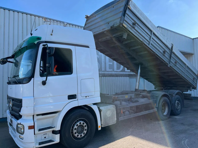 Mercedes-Benz Actros 2544 , MP2 -MP3 , 6x2 , 3 Way Tipper - Tippbil lastbil: bild 1 Mercedes-Benz Actros 2544 , MP2 -MP3 , 6x2 , 3 Way Tipper - Tippbil lastbil: bild 1