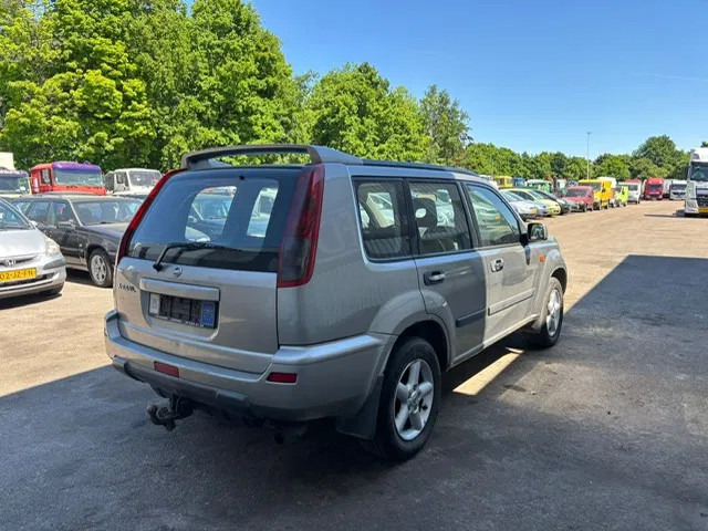 Nissan X-Trail 2.2 DCi , 4x4 , Airco , Export - Personbil: bild 3 Nissan X-Trail 2.2 DCi , 4x4 , Airco , Export - Personbil: bild 3