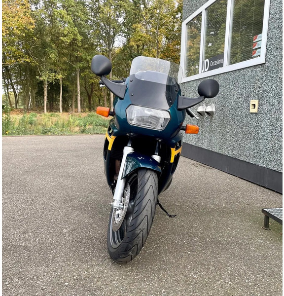 Suzuki GSX 600 F - Motorcykel: bild 5 Suzuki GSX 600 F - Motorcykel: bild 5