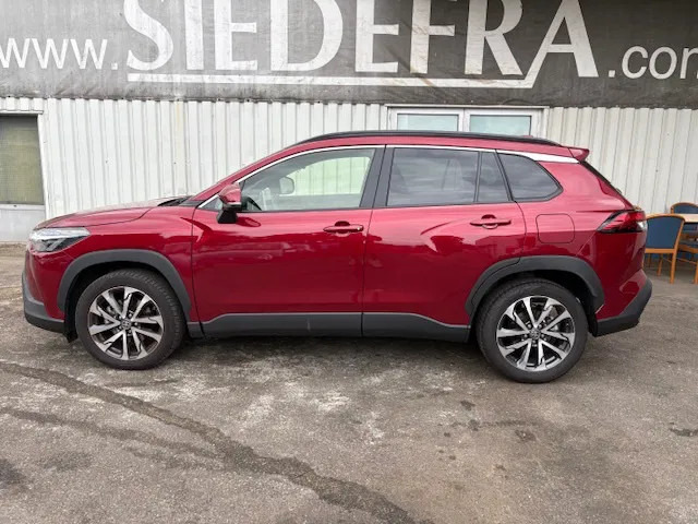 Toyota Corolla Cross Hybrid 140 Dynamic - SUV: bild 2 Toyota Corolla Cross Hybrid 140 Dynamic - SUV: bild 2