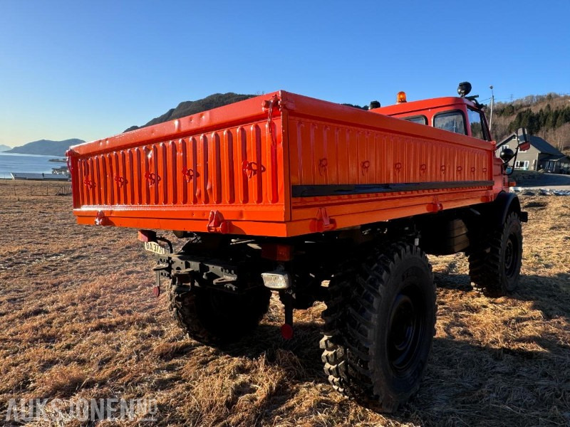 1975 Mercedes-Benz Unimog - 4x4 - Registrert som Motorredskap med kraftuttak - 80 km - Flakbil: bild 4 1975 Mercedes-Benz Unimog - 4x4 - Registrert som Motorredskap med kraftuttak - 80 km - Flakbil: bild 4