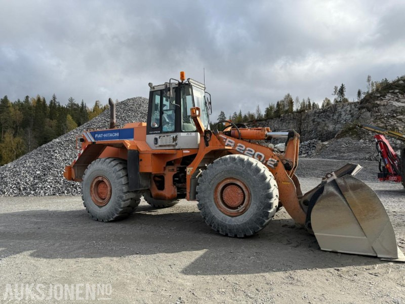 1995 Fiat-Hitachi FR 220.2 - Hjullastare: bild 4 1995 Fiat-Hitachi FR 220.2 - Hjullastare: bild 4