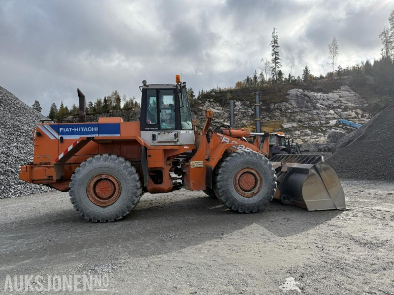 1995 Fiat-Hitachi FR 220.2 - Hjullastare: bild 5 1995 Fiat-Hitachi FR 220.2 - Hjullastare: bild 5