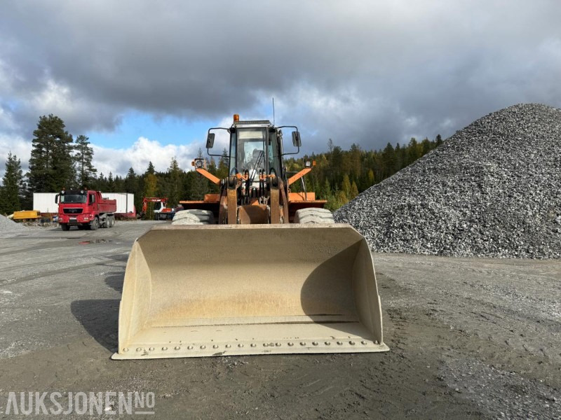 1995 Fiat-Hitachi FR 220.2 - Hjullastare: bild 2 1995 Fiat-Hitachi FR 220.2 - Hjullastare: bild 2