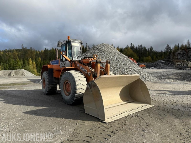 1995 Fiat-Hitachi FR 220.2 - Hjullastare: bild 3 1995 Fiat-Hitachi FR 220.2 - Hjullastare: bild 3