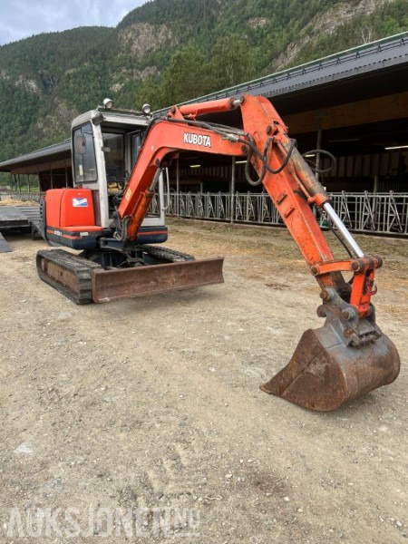 1997 Kubota KX 121-2 gravemaskin med 2 skuffer og klype - Grävmaskin: bild 5 1997 Kubota KX 121-2 gravemaskin med 2 skuffer og klype - Grävmaskin: bild 5
