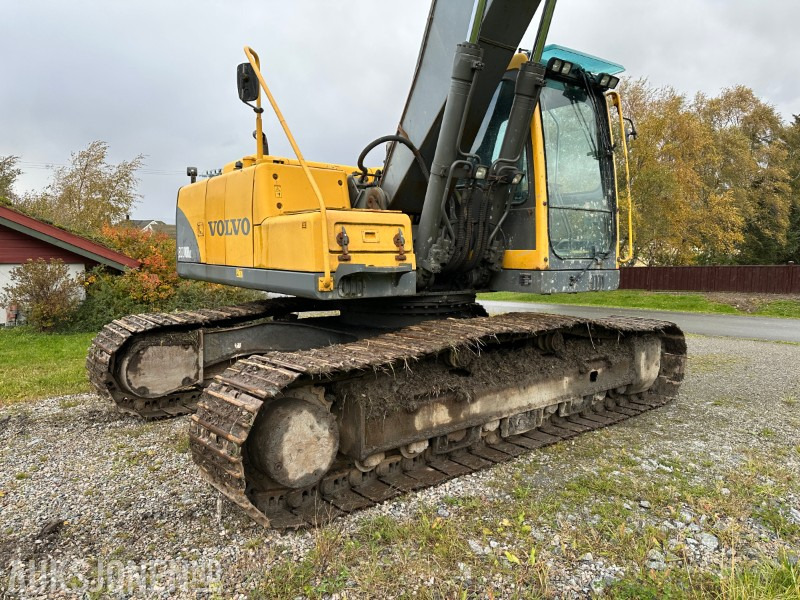 2004 Volvo EC210BLC - sertifisert, lang og kort bom og flere skuffer - Grävmaskin: bild 5 2004 Volvo EC210BLC - sertifisert, lang og kort bom og flere skuffer - Grävmaskin: bild 5