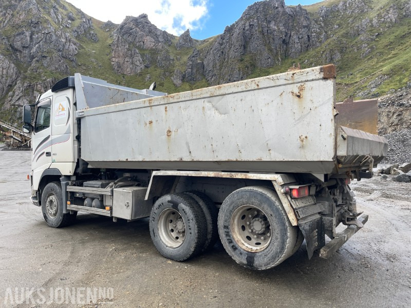 2005 Volvo FH12 6X2 *Sentralsmøring* Eu godkjent til 21.04.2026* - Tippbil lastbil: bild 4 2005 Volvo FH12 6X2 *Sentralsmøring* Eu godkjent til 21.04.2026* - Tippbil lastbil: bild 4