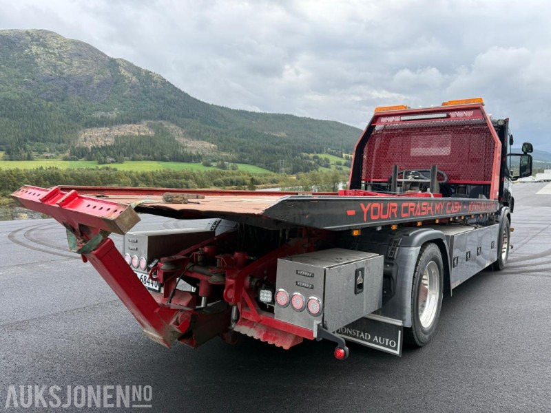 2007 Scania P 310 CB4X2MNA - Bergingsbil - Släck/ Räddningsvagn: bild 5 2007 Scania P 310 CB4X2MNA - Bergingsbil - Släck/ Räddningsvagn: bild 5