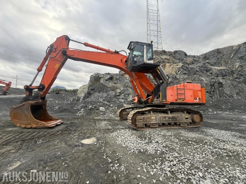 2008 Hitachi ZX670LCH-3 - GRAVEMASKIN - Grävmaskin: bild 1 2008 Hitachi ZX670LCH-3 - GRAVEMASKIN - Grävmaskin: bild 1