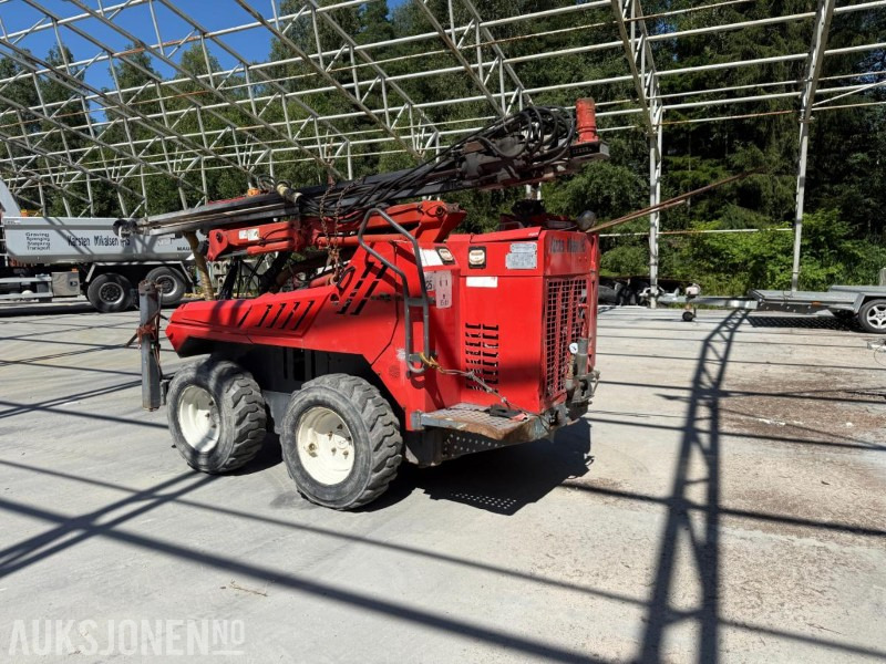 2008 Tamrock commando 120R BORERIGG - SERVICEHISTORIKK. - Borrmaskin: bild 5 2008 Tamrock commando 120R BORERIGG - SERVICEHISTORIKK. - Borrmaskin: bild 5