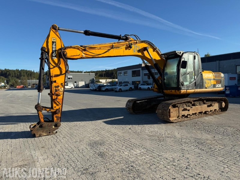 2009 JCB JS210LC BELTEGRAVER. - Grävmaskin: bild 1 2009 JCB JS210LC BELTEGRAVER. - Grävmaskin: bild 1