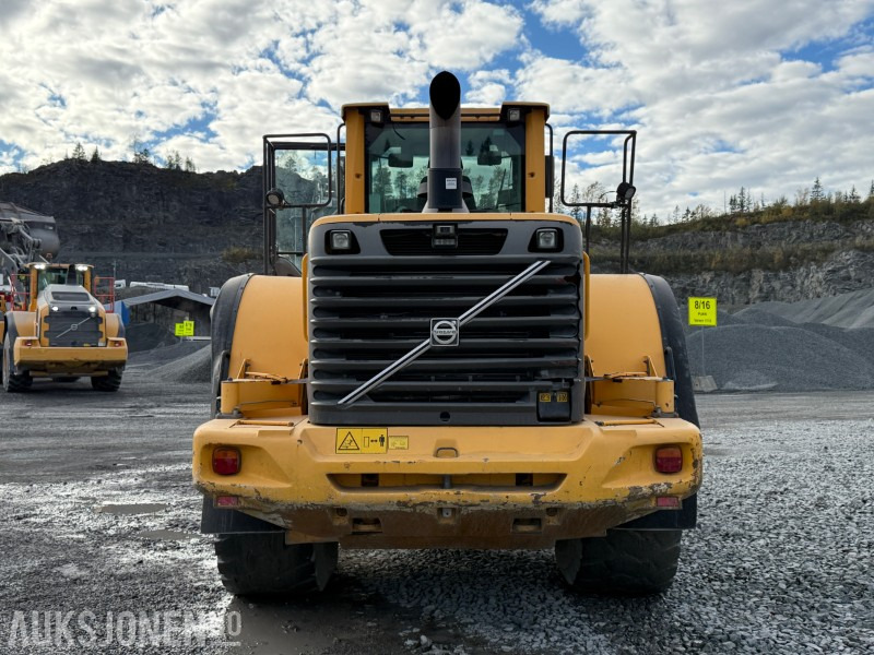 2010 Volvo L180F hjullaster med skuffe / Spakstyring - Hjullastare: bild 4 2010 Volvo L180F hjullaster med skuffe / Spakstyring - Hjullastare: bild 4