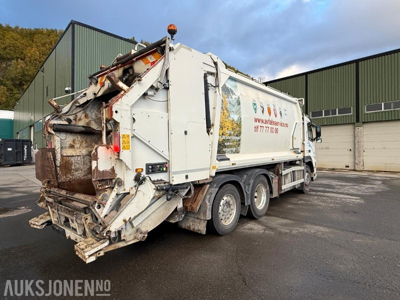 2011 Volvo FM330 6X2 Komprimatorbil 22M3 - Strøere - Baklaster - 353908KM - Sopbil: bild 5 2011 Volvo FM330 6X2 Komprimatorbil 22M3 - Strøere - Baklaster - 353908KM - Sopbil: bild 5