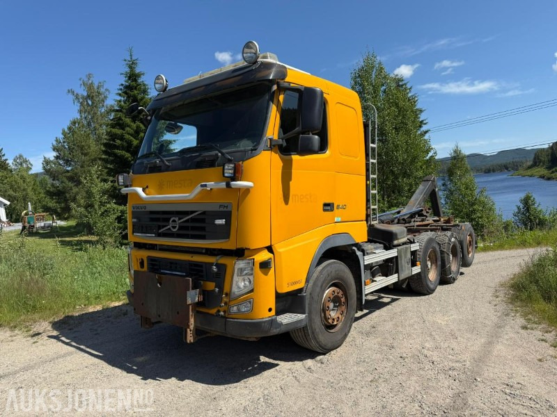 2012 Volvo FH540 8x4 brøyterigget Krokbil rep objekt - Lastväxlare lastbil: bild 1 2012 Volvo FH540 8x4 brøyterigget Krokbil rep objekt - Lastväxlare lastbil: bild 1