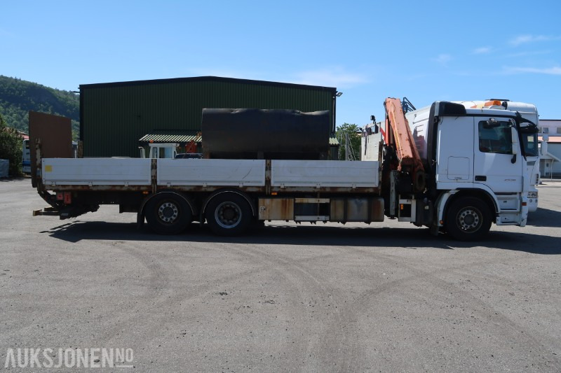 2013 Mercedes-Benz ACTROS 2536 med Palfinger PK165502 kran og baklift - Kranbil: bild 4 2013 Mercedes-Benz ACTROS 2536 med Palfinger PK165502 kran og baklift - Kranbil: bild 4