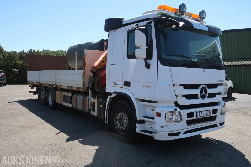2013 Mercedes-Benz ACTROS 2536 med Palfinger PK165502 kran og baklift - Kranbil: bild 3 2013 Mercedes-Benz ACTROS 2536 med Palfinger PK165502 kran og baklift - Kranbil: bild 3
