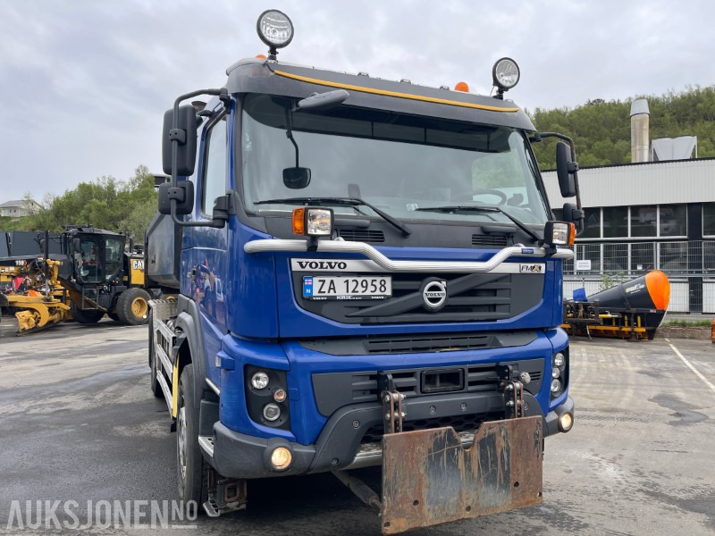 2013 Volvo FM-X 460 4X4-2 Brøyterigget krokløft med GMM kasse - Lastväxlare lastbil: bild 3 2013 Volvo FM-X 460 4X4-2 Brøyterigget krokløft med GMM kasse - Lastväxlare lastbil: bild 3