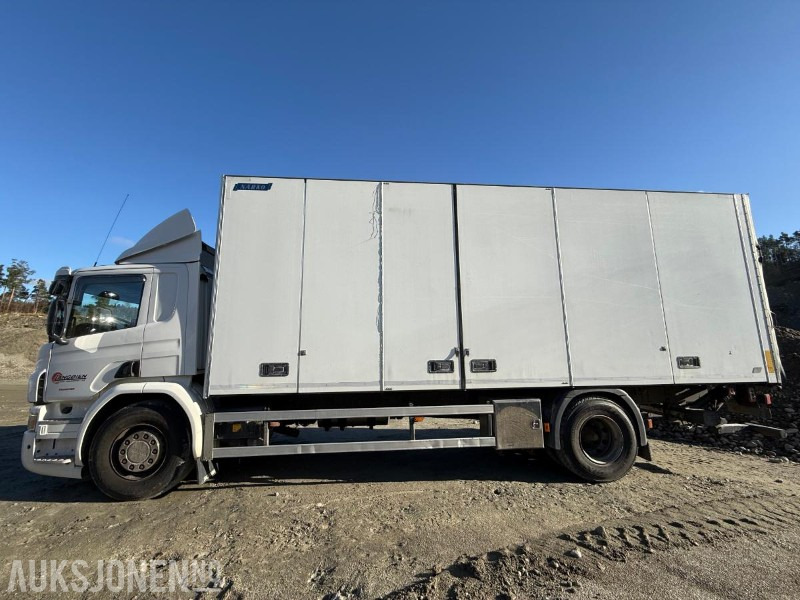 2015 Scania P280 DB 4x2 MNB Euro 6 – Zepro bakløfter – 267 700 km - Lastbil med skåp: bild 2 2015 Scania P280 DB 4x2 MNB Euro 6 – Zepro bakløfter – 267 700 km - Lastbil med skåp: bild 2