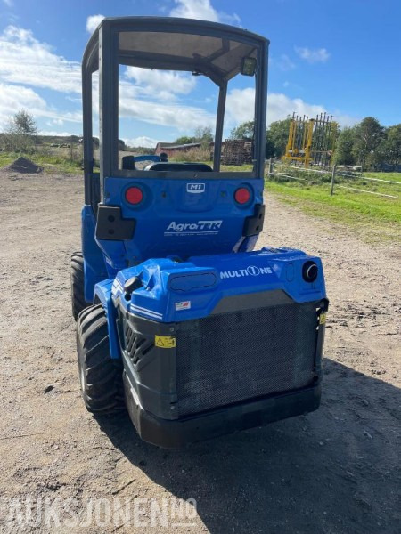 2017 Multione 7.3S minilaster - 4WD. - Kompaktlastare/ Slirstyrda lastare: bild 5 2017 Multione 7.3S minilaster - 4WD. - Kompaktlastare/ Slirstyrda lastare: bild 5