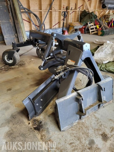 2018 Bobcat Grader 213 - Veiskrape til Bobcat - Entreprenadutrustning: bild 1 2018 Bobcat Grader 213 - Veiskrape til Bobcat - Entreprenadutrustning: bild 1