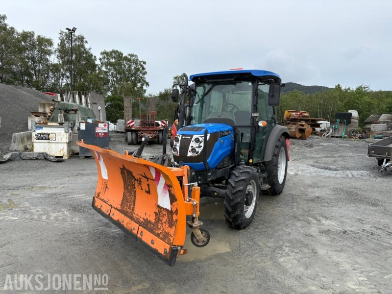 2020 Solis 50 med frontlaster,strøapparat og brøyteskjær - Traktor: bild 1 2020 Solis 50 med frontlaster,strøapparat og brøyteskjær - Traktor: bild 1
