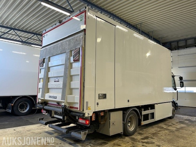 2022 Renault D ZE Electric 16T kjøl- og frysebil, 2-temp Bussbygg, Carrier SYBERIA kjøl, Zepro, ryggekamera - Lastbil med skåp: bild 4 2022 Renault D ZE Electric 16T kjøl- og frysebil, 2-temp Bussbygg, Carrier SYBERIA kjøl, Zepro, ryggekamera - Lastbil med skåp: bild 4