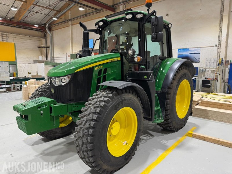 2023 John Deere 6100M TRAKTOR MED 2 SETT HJUL, KUN 1543 TIMER - Traktor: bild 1 2023 John Deere 6100M TRAKTOR MED 2 SETT HJUL, KUN 1543 TIMER - Traktor: bild 1