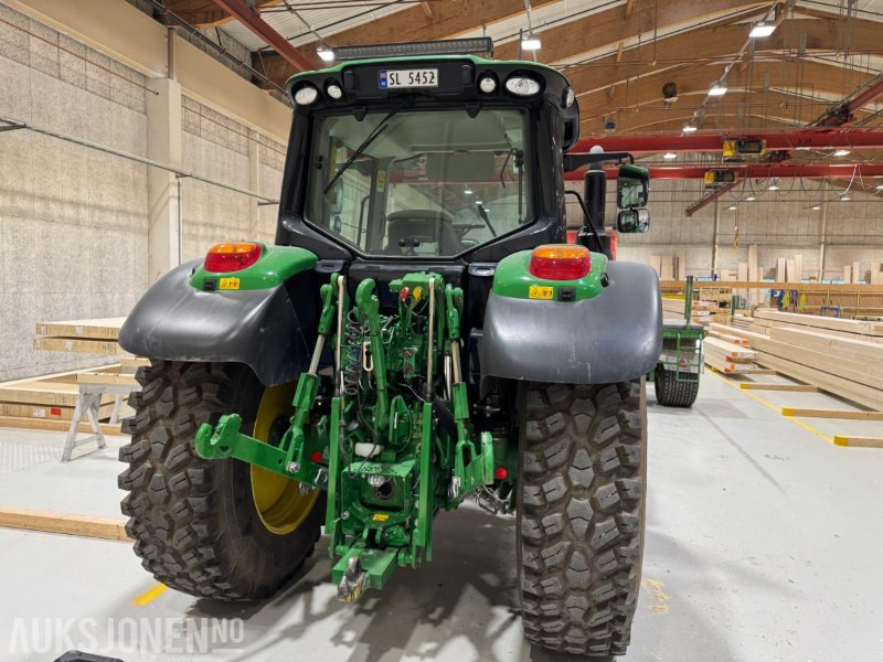 Traktor 2023 John Deere 6100M TRAKTOR MED 2 SETT HJUL, KUN 1543 TIMER: bild 6