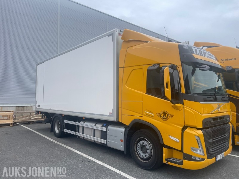 2023 Volvo FM330 SKAPBIL ARKA 18 PALLER SKAP MED FULL SIDEÅPNING - Lastbil med skåp: bild 3 2023 Volvo FM330 SKAPBIL ARKA 18 PALLER SKAP MED FULL SIDEÅPNING - Lastbil med skåp: bild 3