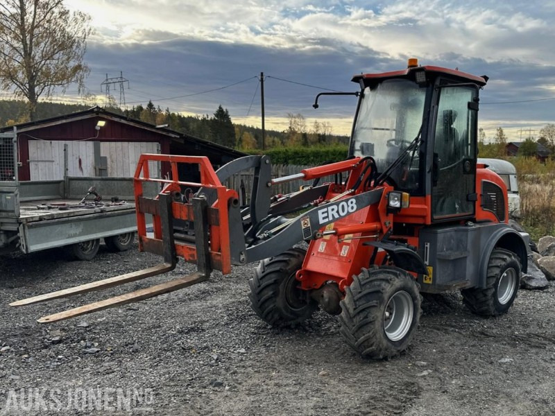 Everun ER08 Hjullaster – 4x4 – 2019-modell –Brøyteskjær – Pallegaffel – Kun 325 timer! - Hjullastare: bild 1 Everun ER08 Hjullaster – 4x4 – 2019-modell –Brøyteskjær – Pallegaffel – Kun 325 timer! - Hjullastare: bild 1